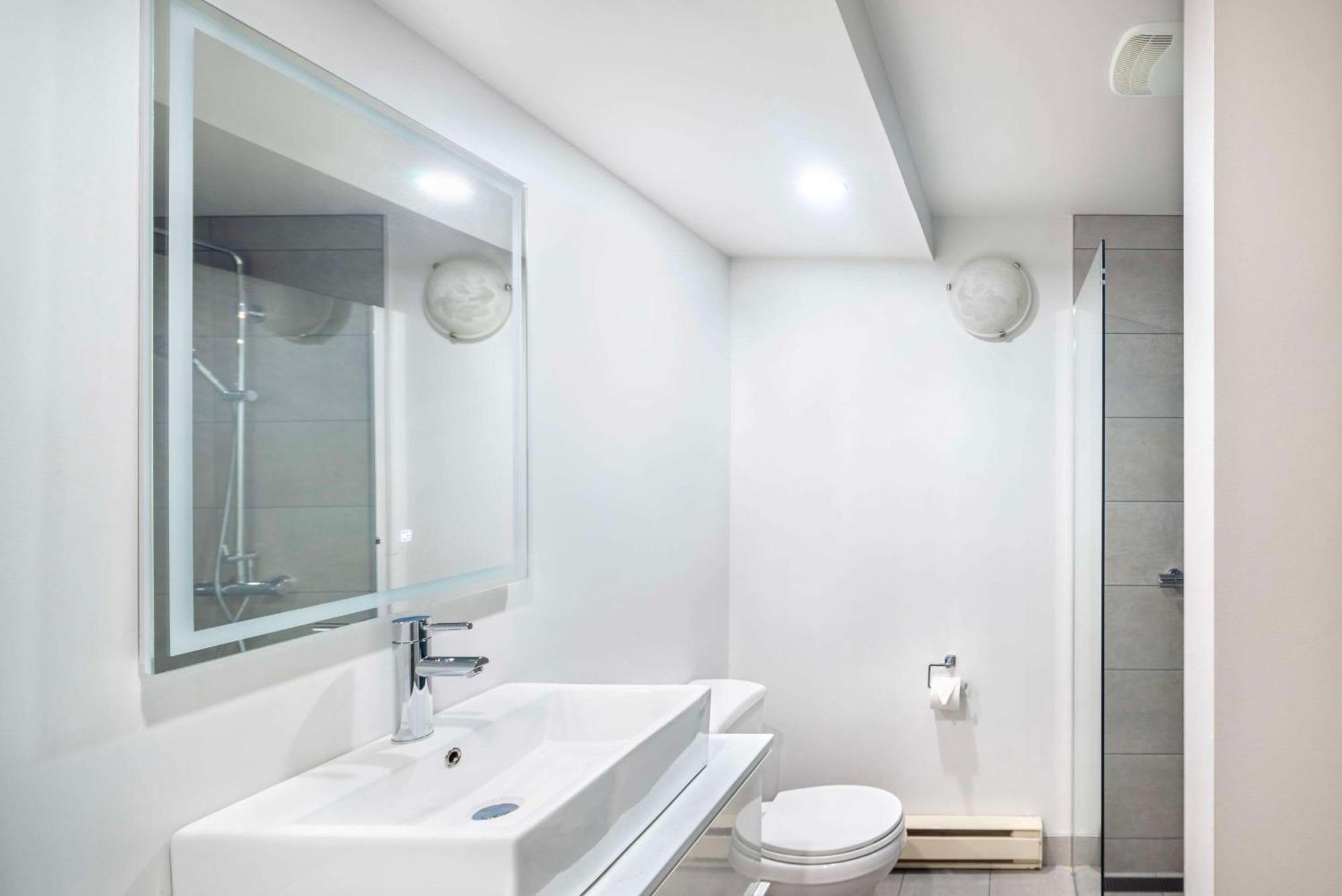 Clarion Pointe La Malbaie Hotel Ngoại thất bức ảnh